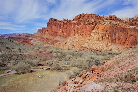 Capitol Reef Trail Guide | Capitol reef, Capitol reef 