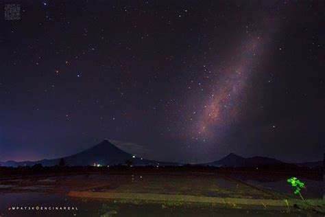Milky Way Between Mayon Volcano And Mt Masaraga Albay Philippines