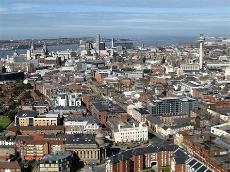 As you browse around the map, you can select different parts of from observation points, to historical sites, monuments, spas, find everything that this city has to you will also find information regarding cultural centers such as theaters and opera houses for live. Liverpool city centre - Wikipedia