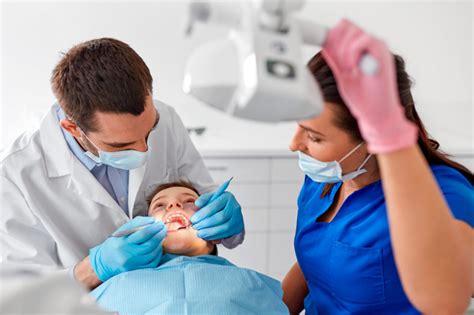 Auxiliar En Odontología Su Perfil Y Funciones
