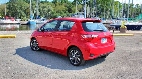 2018 Toyota Yaris Hatchback Test Drive Review Autotraderca