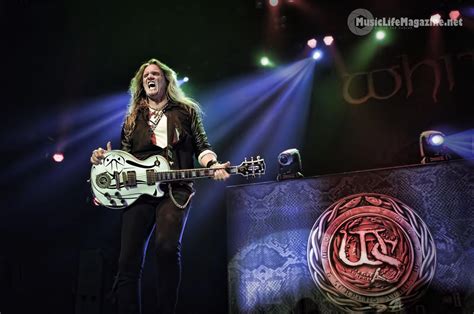 Audio Interview Whitesnake Guitarist Joel Hoekstra Talks With Bs Live