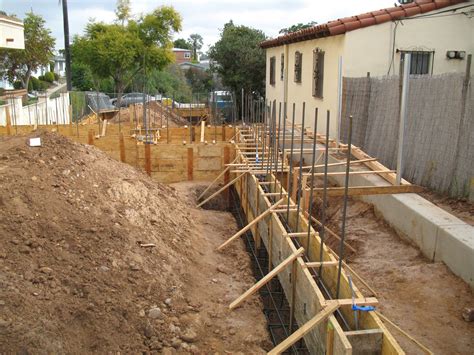 House Foundation Forms And Structural Reinforcement Pictures
