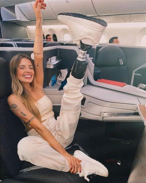 Paola Antonini Brazilian Model Who Lost Her Leg In A Car Crash 30