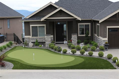 Front Yard Putting Green By Synthetic Turf Canada Pet Friendly