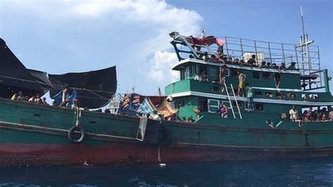 Ten Deaths On Stranded Myanmar Migrant Boat Bbc News