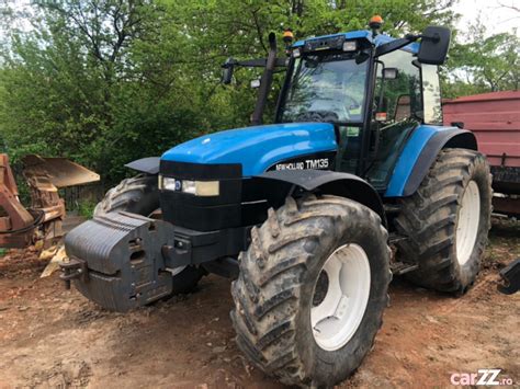 Tractor New Holland TM 135, 17.900 eur - CarZZ.ro