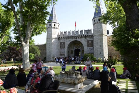 How to get to Topkapi Palace from Taksim? 2