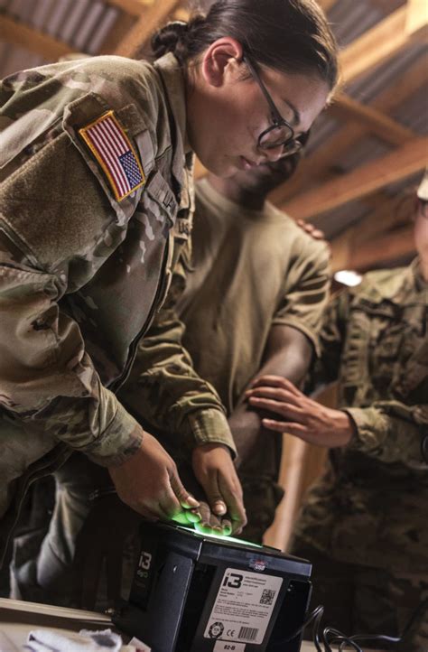 Volume 30 Us Army Army Unveils New Army Biometric Program Directive