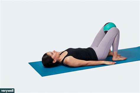 Exercises To Keep Your Hips Strong And Mobile