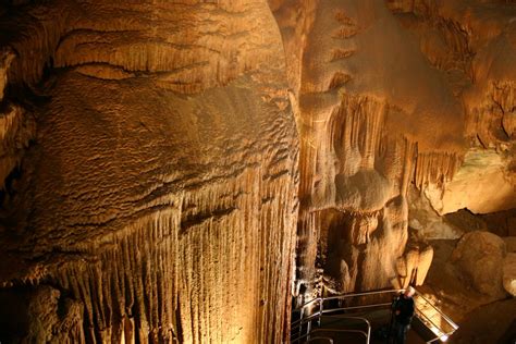 Mammoth Cave Explorez La Plus Longue Grotte Du Monde Following