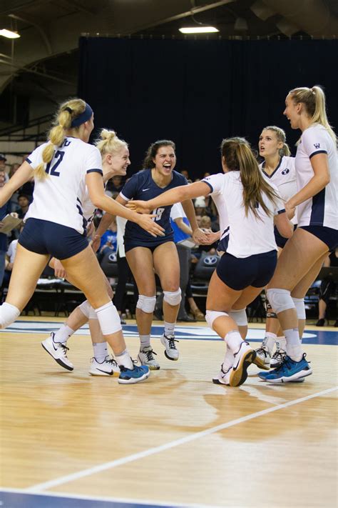 BYU Women S Volleyball Flies To Round Two Of The NCAA Tournament The