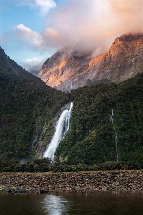 Gorgeous Sunset At Milford Sound Nz Waited For 3 Days To Get It Oc