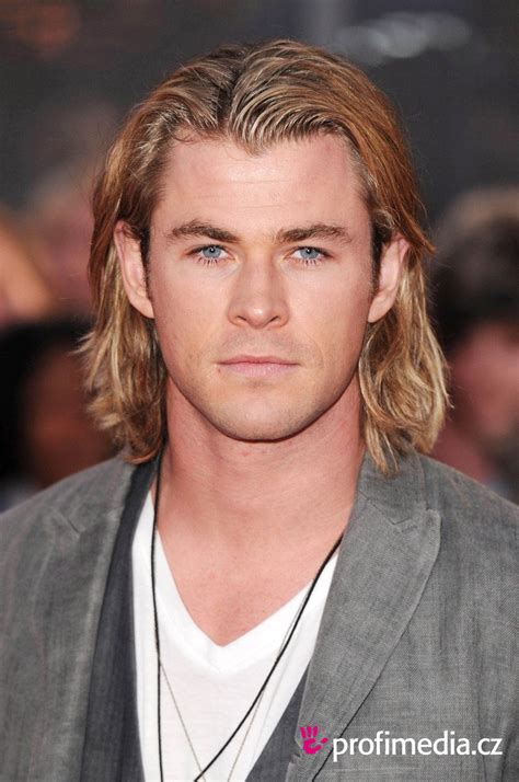 Chris Hemsworth Hairstyle Easyhairstyler