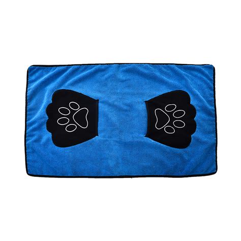 Microfiber Material Pet Towel With Paw Embroidery Logo And Pocket Soggy