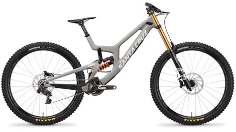Santa Cruz Releases New V10 Dh Bike In 29 And 275 Along With Carbon
