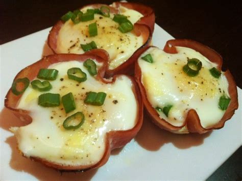 Baked Eggs In Canadian Bacon Cups