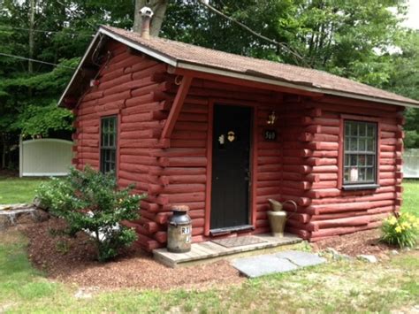 Tiny Log Cabin Converted To An Office Tiny House Pins