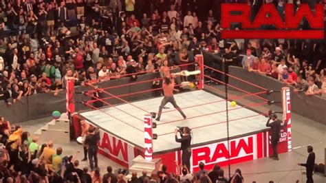 Wwe Raw After Wrestlemania 34 Best Entrances Chants And Pops Youtube