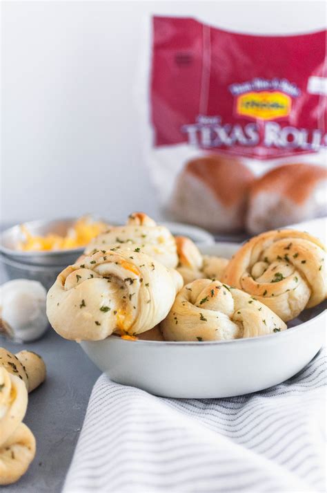 Garlic Knots Stuffed With Cheese Megs Everyday Indulgence