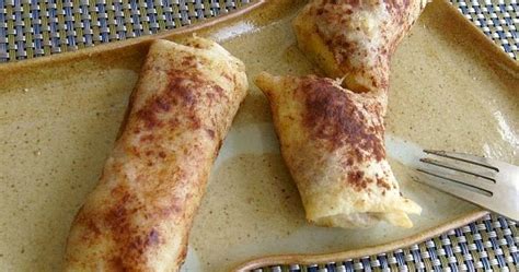 Turon is a philippine snack made of thinly sliced bananas (preferably saba or cardaba bananas) and a slice of jackfruit, dusted with brown sugar, rolled in spring roll wrapper and fried. Three-Ring Binder: Paleo Recipe: Baked Turon