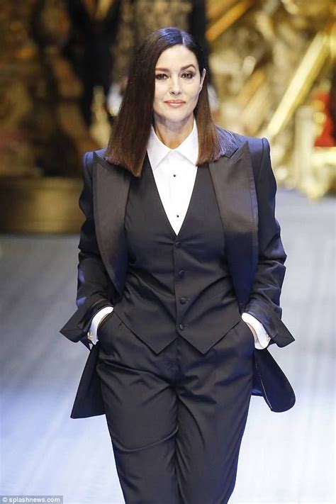 Monica Bellucci 53 Returns To Dolce And Gabbana Runway After 26 Years