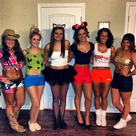 10 Perfect College Girls Halloween Costume Ideas 2024