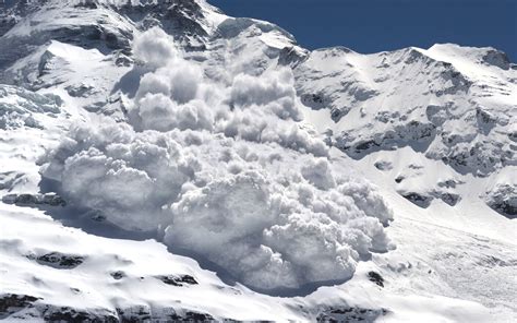 Locul Din România Cu Cel Mai Mare Risc De Avalanşă şi Strat De Zăpadă