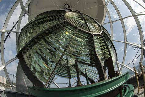 Million Dollar Lens Science And History Behind The Fresnel Lighthouse Lens