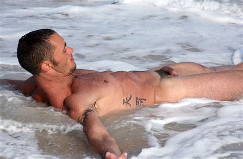 Chicos Desnudos En Playas Y Piscinas Naked Babes Beach Pool Xtasis