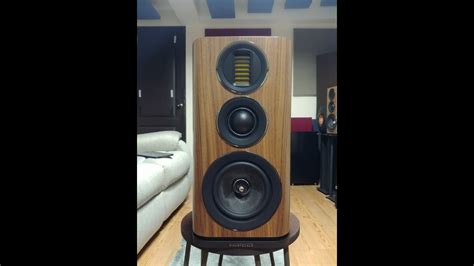 Wharfedale Evo 42 Review Vs Bowers And Wilkins 606 Vs Kef Ls50 Best