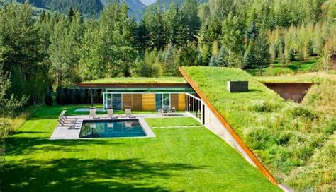 55 Houses Built Into Nature Earth Sheltered Homes Modern Exterior