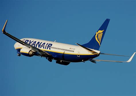 Book cheap flights direct at the official ryanair website for europe's lowest fares. Ryanair launches London Luton-Cagliari route