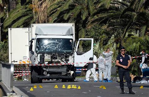 Prozess Zu Lastwagen Anschlag In Nizza 2016 Begonnen Startseite Pforzheimer Zeitung