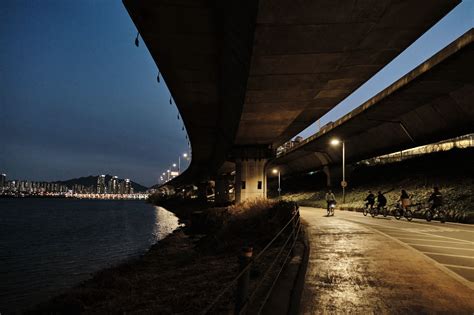 Korea Cycling Paths 13 Han River Night Seoul Photographer