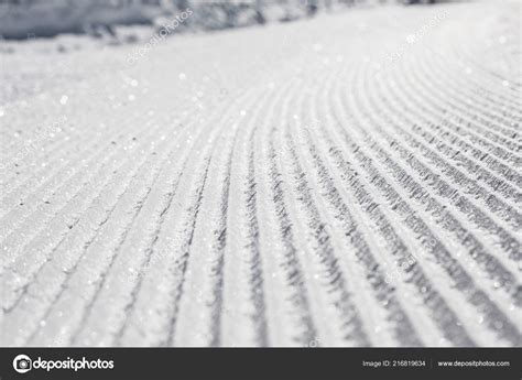 Perfectly Groomed Empty Ski Track Stock Photo By ©shellexx 216819634