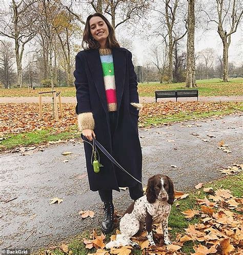 Deliciously Ella Reveals Plans For A Home Birth Daily Mail Online