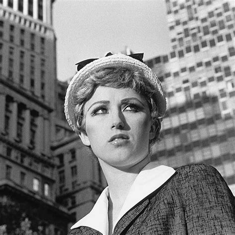 Themes Photographer Cindy Sherman Explores With Her Evocative Portraits Cindy Sherman