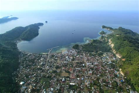 panorama alam kabupaten kepulauan yapen papua
