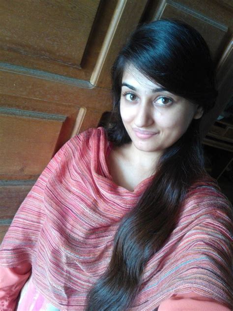 Indianpakibabes Gorgeous Pakistani Hot Babe Selfie Part ¼