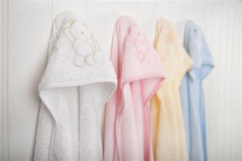 Clevamama Splash And Wrap Baby Bath Towel Hood White