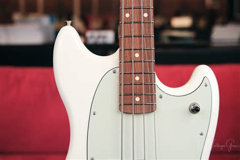 Fender Mim Mustang Bass Olympic White Finish With A Pj Pickup