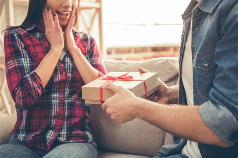 We did not find results for: 7 Thoughtful Gifts To Give Someone You Just Started Dating ...