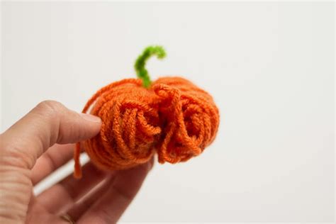 Halloween Yarn Pumpkin Garland Crateandkids Blog