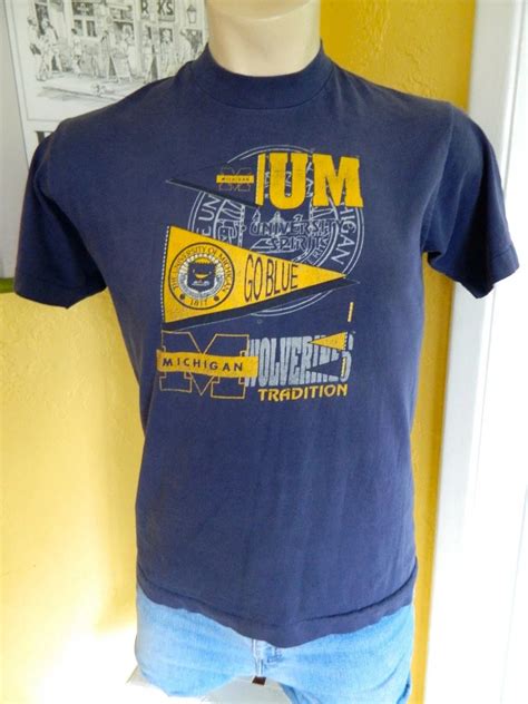 University Of Michigan Wolverines 1980s Vintage T Shirt Blue Size