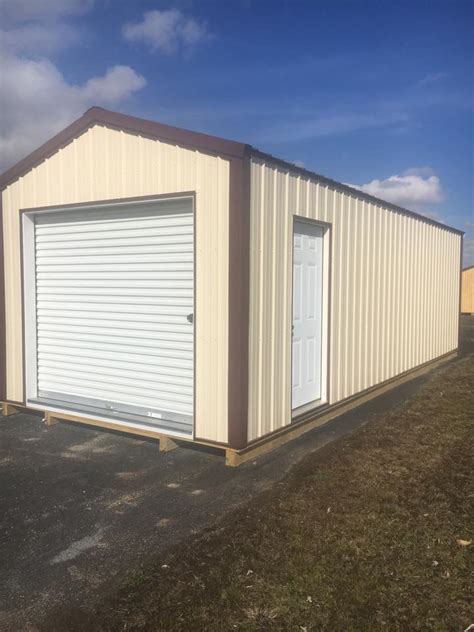 Cedar hill is located on the ohio river and has over 800 feet of river shoreline and a picturesque limestone bluff and natural spring. Ohio River Barns & Cabins