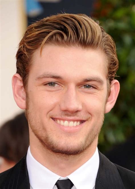 Top 10 Most Handsome Good Looking Hollywood Actors
