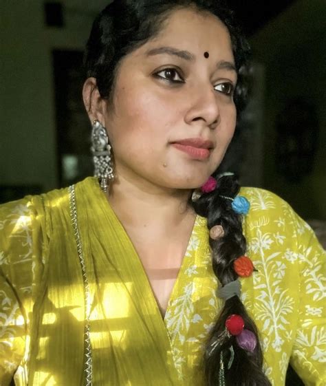Pin By Csali On Anumol In Beautiful Girl Face Indian Women