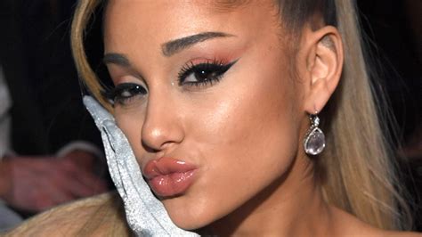 How To Recreate Ariana Grande S Positions Makeup