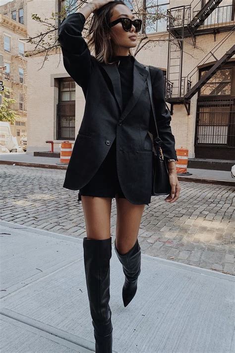 20 Ways To Wear An Oversized Blazer If You Love Short Skirts And